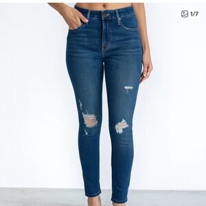 Levi’s 720 High Rise Super Skinny